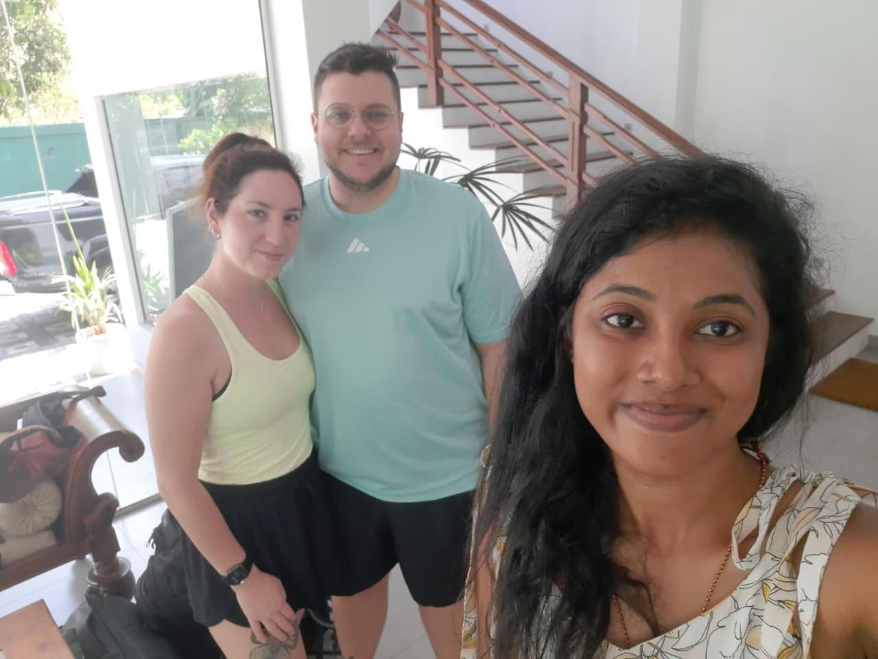 Eden Grand Hotel Dambulla Buitenkant foto
